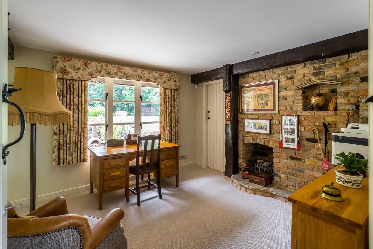 Park View Road, Woldingham, CR3 photo 16