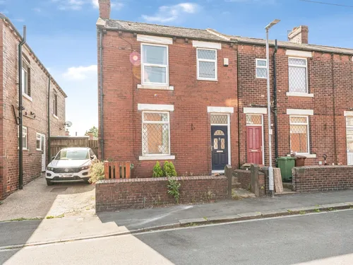 Woodbine Street, Ossettphoto