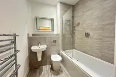 Edinburgh Gate, HARLOW