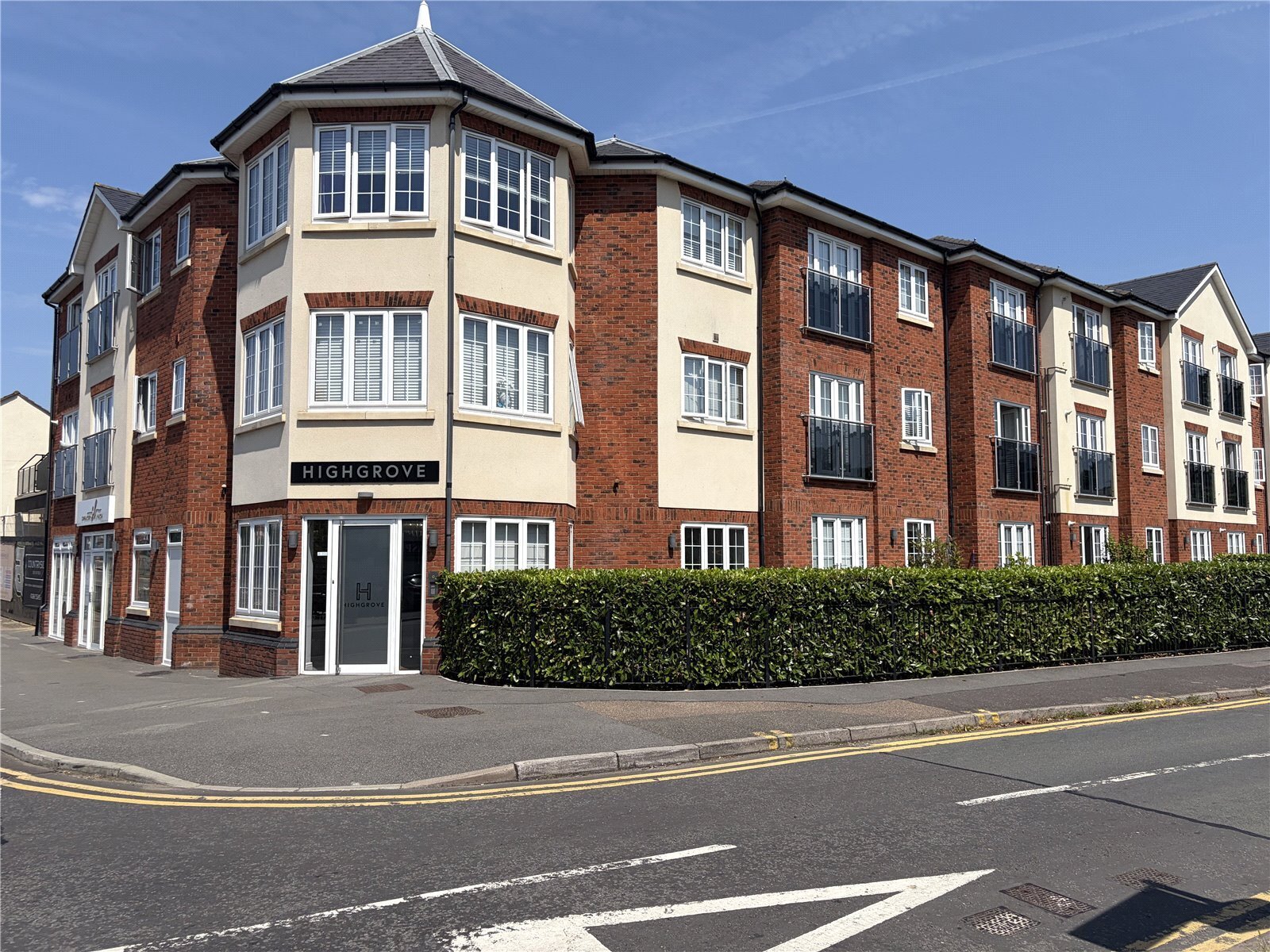 High Road, Benfleet, Essex, SS7 Image 1