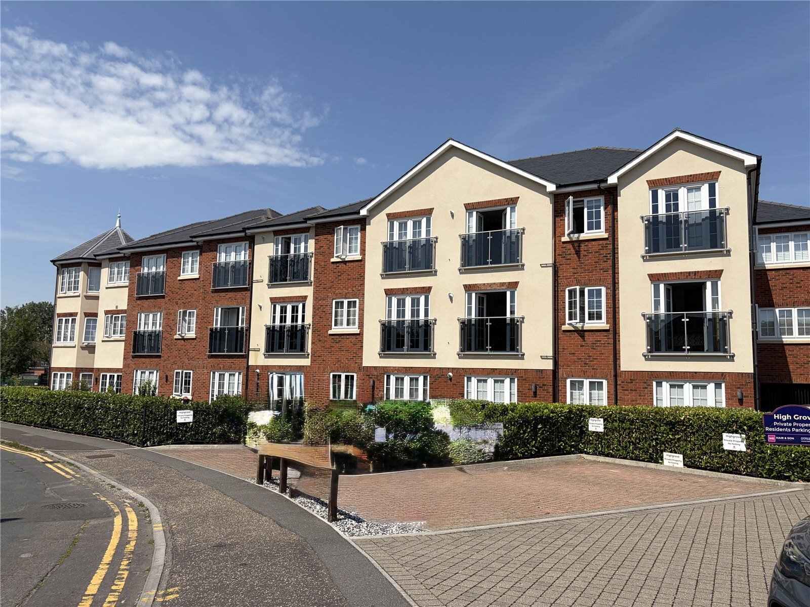 High Road, Benfleet, Essex, SS7 Image 26