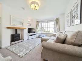 Sutton Drive, Cullingworth, Bradford thumb 3