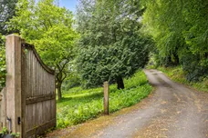 Henley, Haslemere, GU27 photo 12
