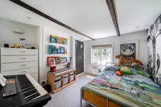 Marley Lane, HASLEMERE, GU27 photo 12