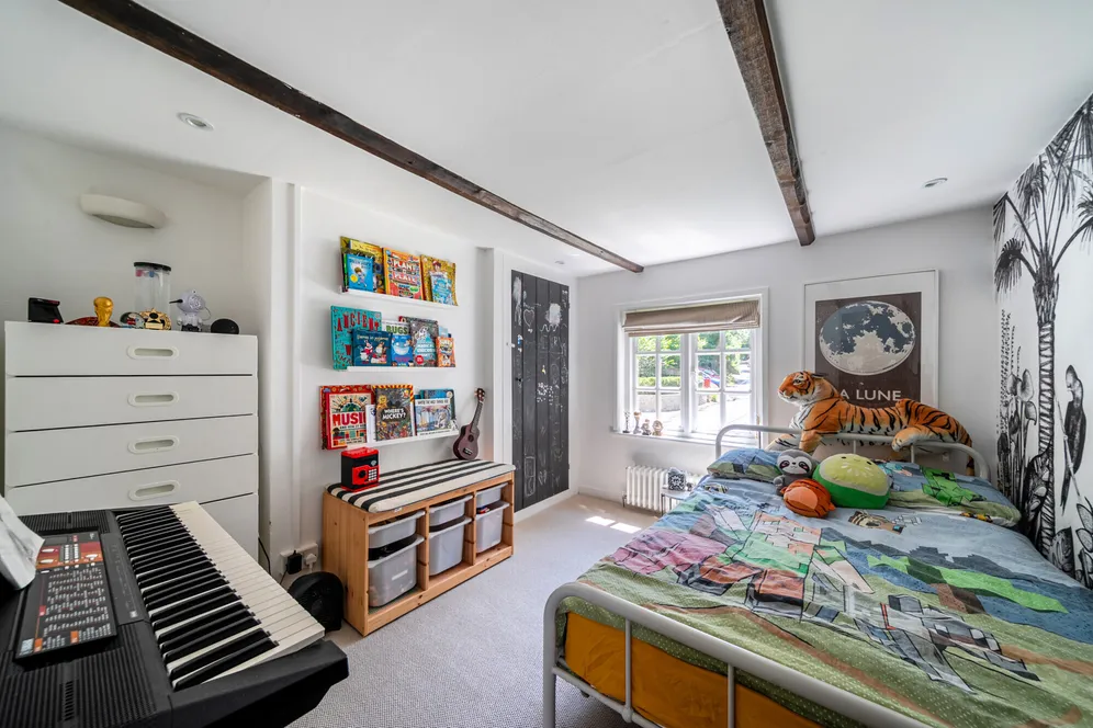 Marley Lane, HASLEMERE, GU27 photo 12