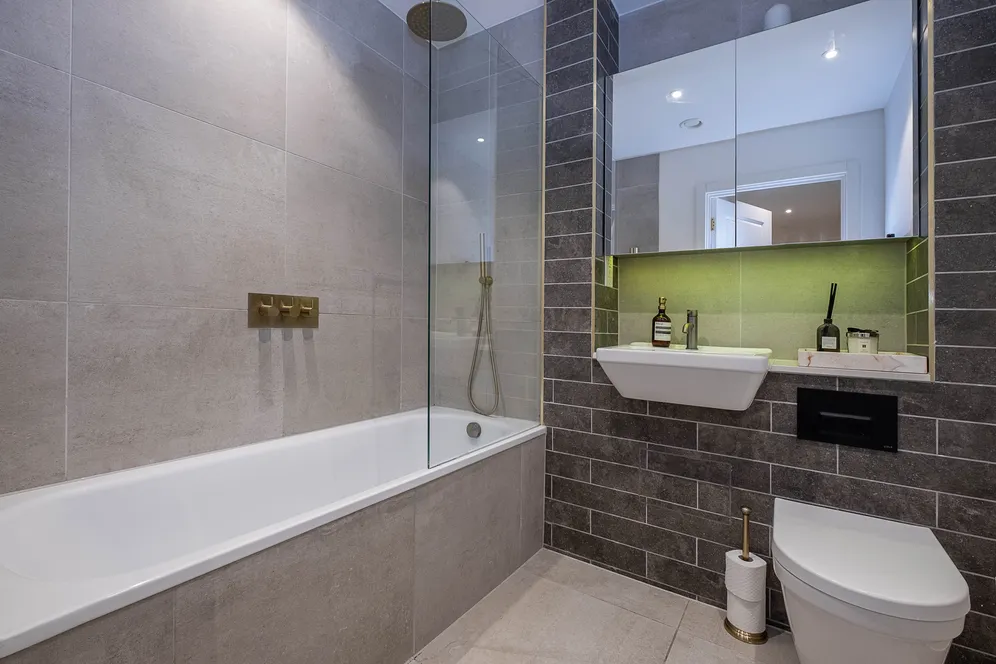 Ravensbury Terrace, London, SW18 photo 8