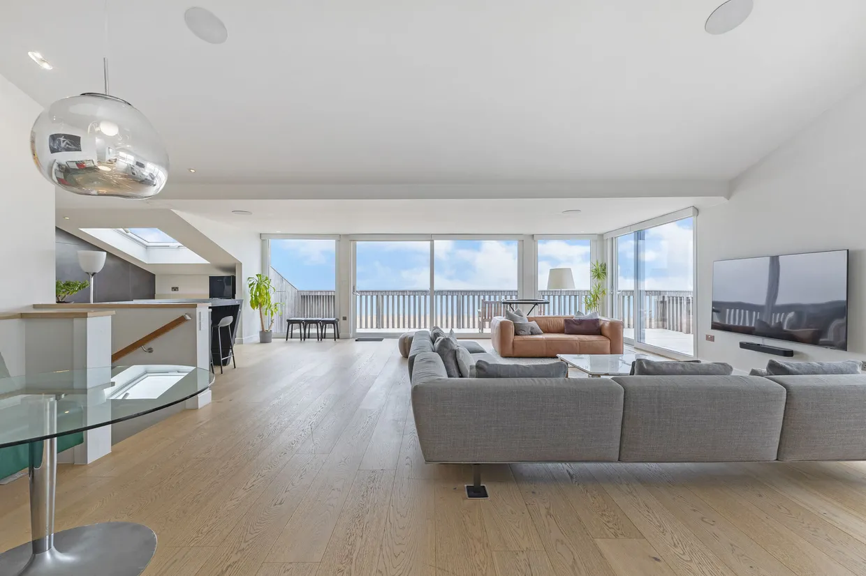 Beach Road, Shoreham-By-Sea, BN43 photo 8