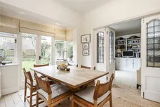 Raleigh Drive, Claygate, KT10 photo 6