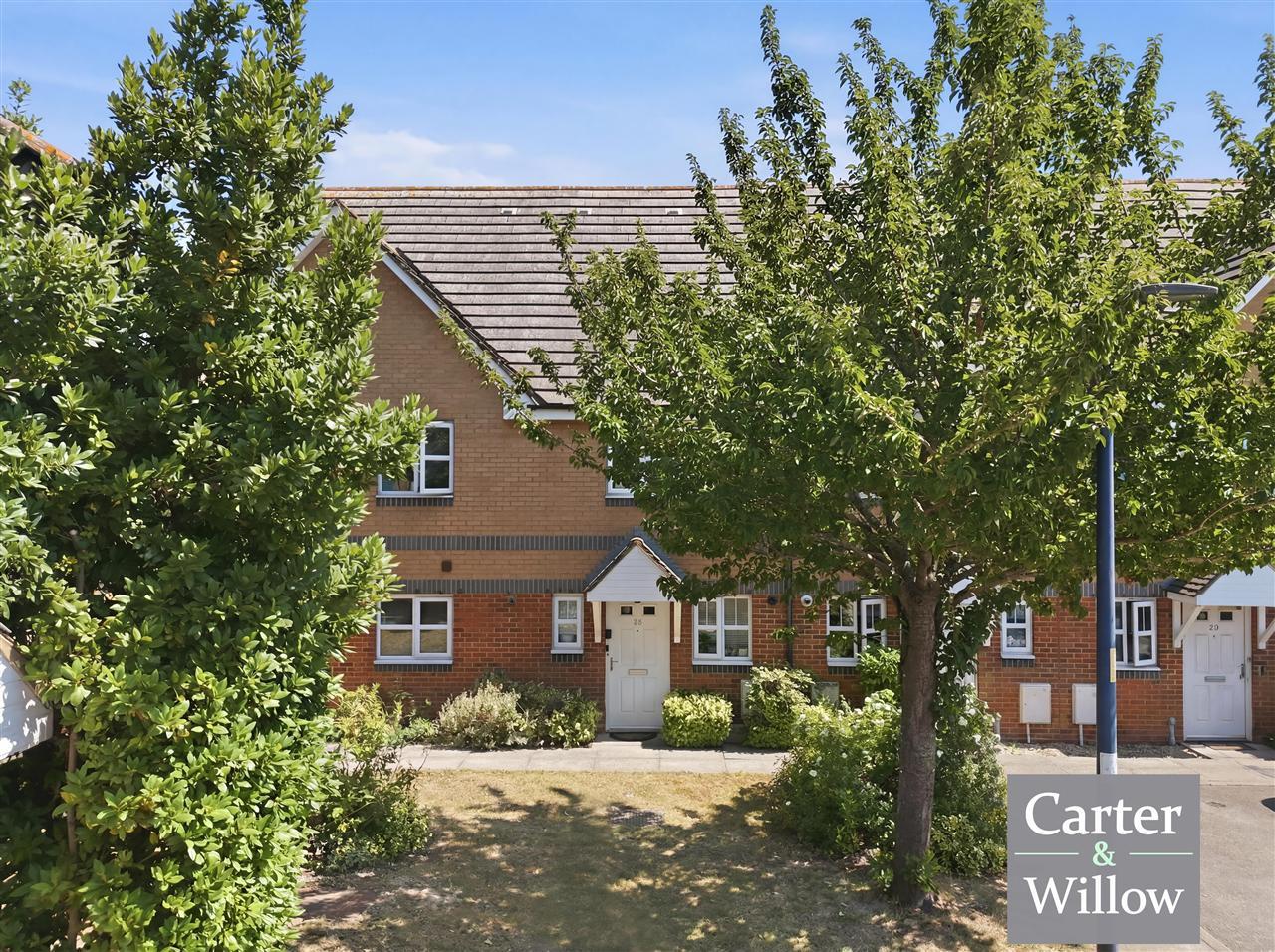 Seagull Close, Essex Image 1