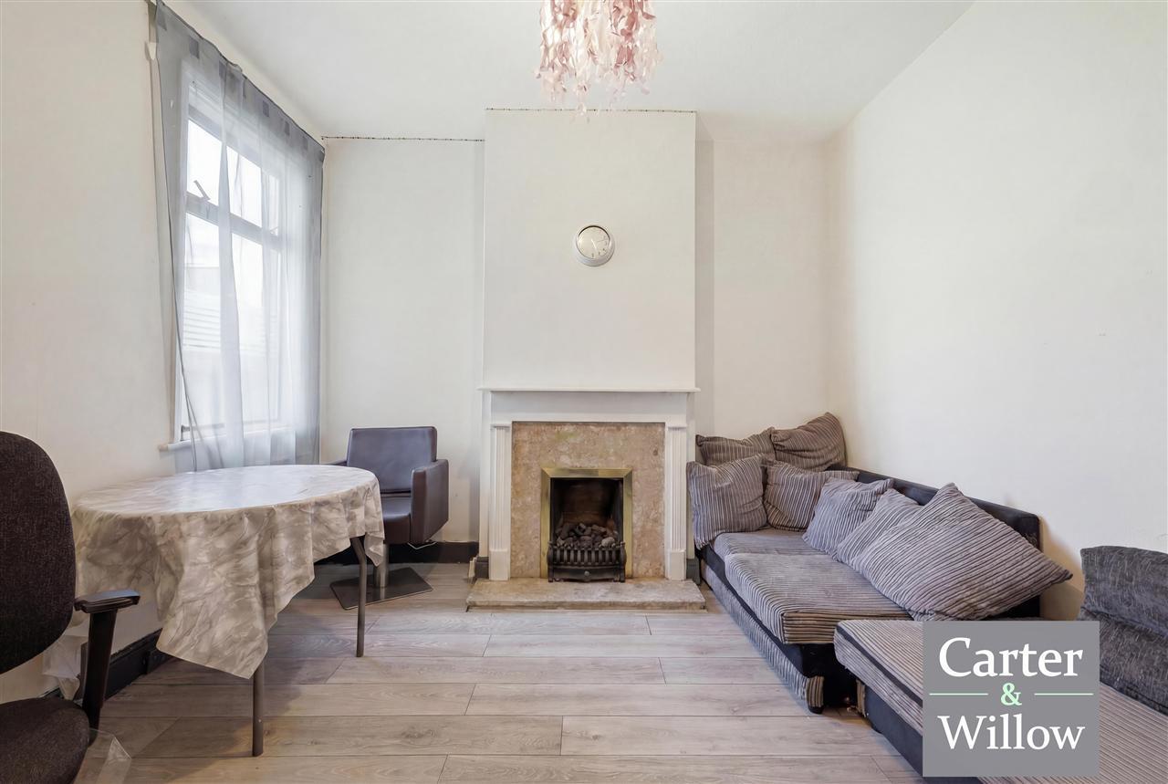 St Awdrys Road, Barking, Essex Image 5