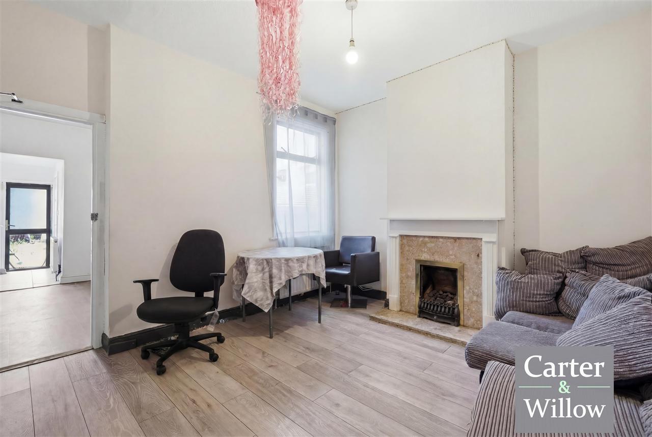 St Awdrys Road, Barking, Essex Image 7