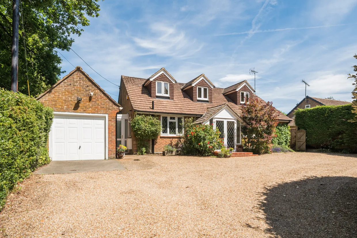 Church Road, Bramshott, GU30 photo 1