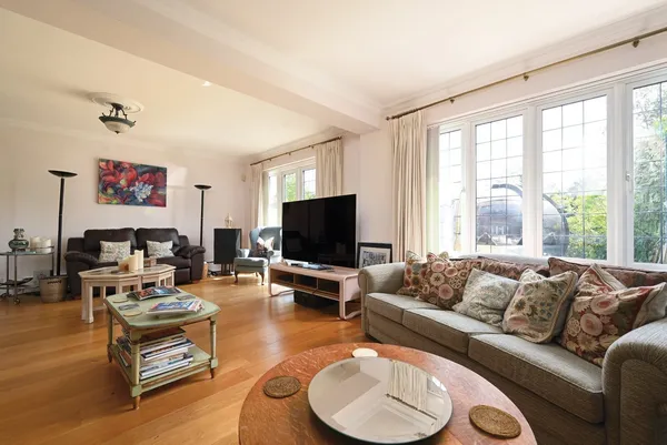 Roundwood Lane, Lindfield, RH16 photo 4