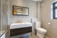 Wotton Underwood, Aylesbury, HP18 photo 10