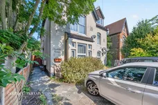 Bramley Hill, South Croydon