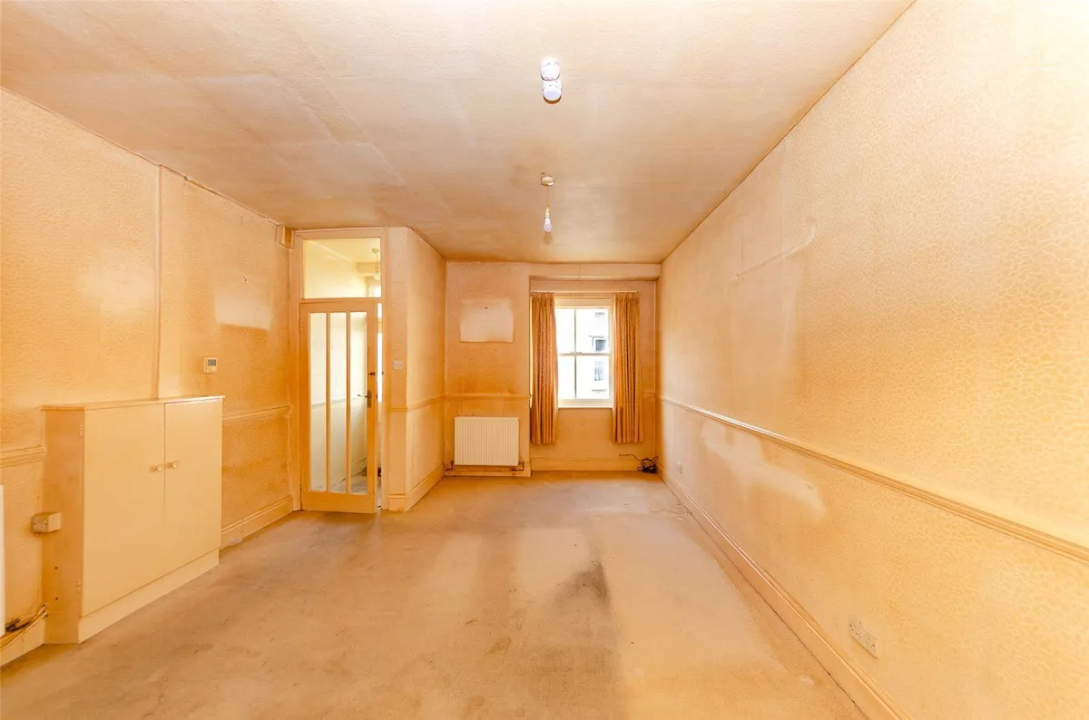 James Street, Llandudno, Conwy, LL30