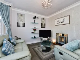 Seagrave Crescent, Gleadless, Sheffield thumb 2