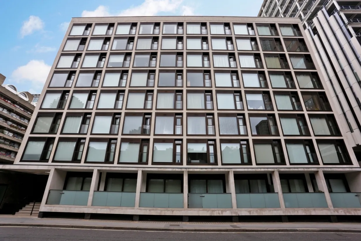 Wood Street London EC2Y photo 3