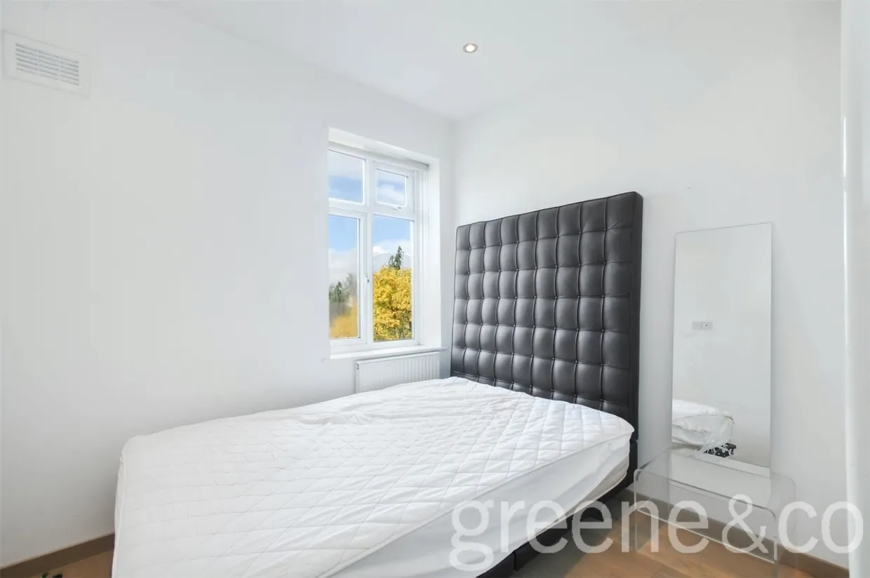 Fortune Green Road London NW6 photo 4