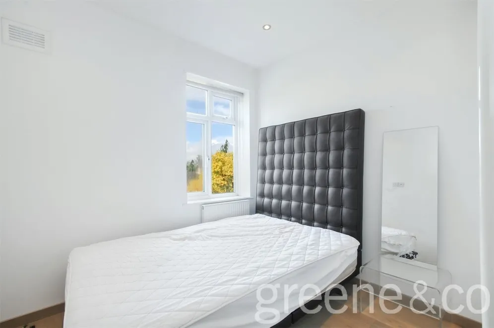 Fortune Green Road London NW6 photo 4
