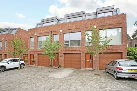 High Street, Esher KT10