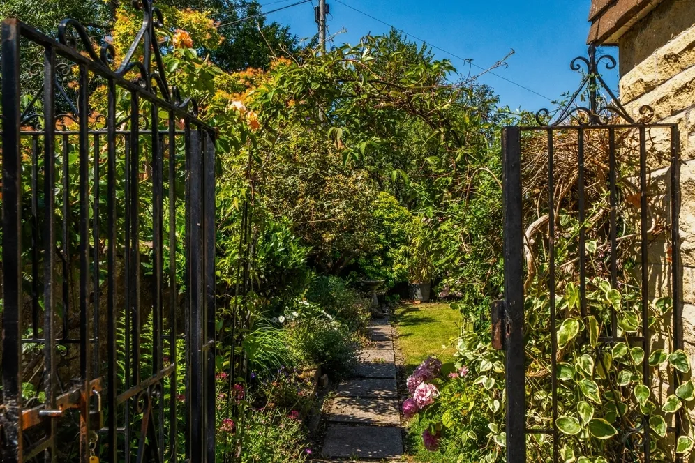 Park Gardens Bath BA1 photo 24