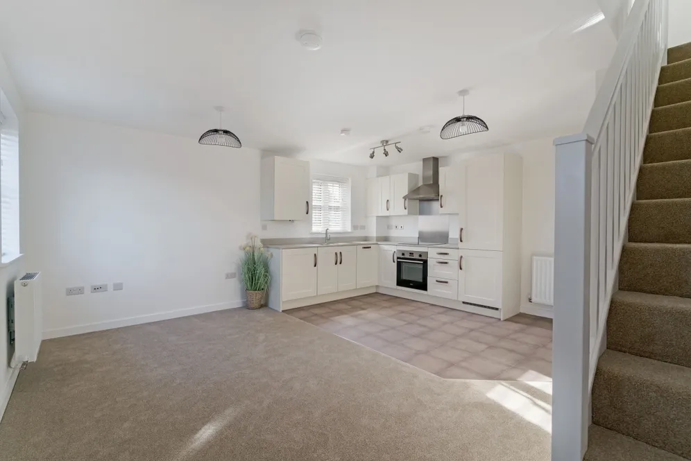 Avalon Close Stratford-upon-Avon CV37 photo 2