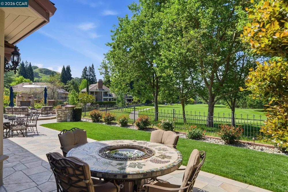 51 Red Cypress Ct, Danville, CA 94506