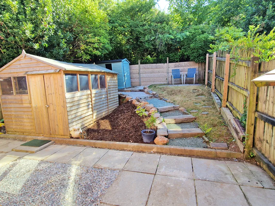 CLEVIS COURT, SOUTH CORNELLY, CF33 4RZ