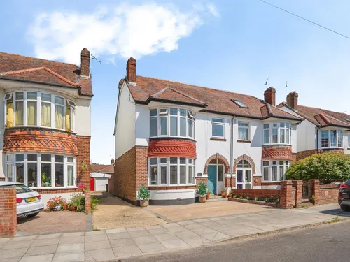 Dysart Avenue, Drayton, Portsmouthphoto