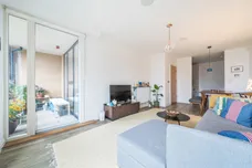 Quayle Crescent, LONDON