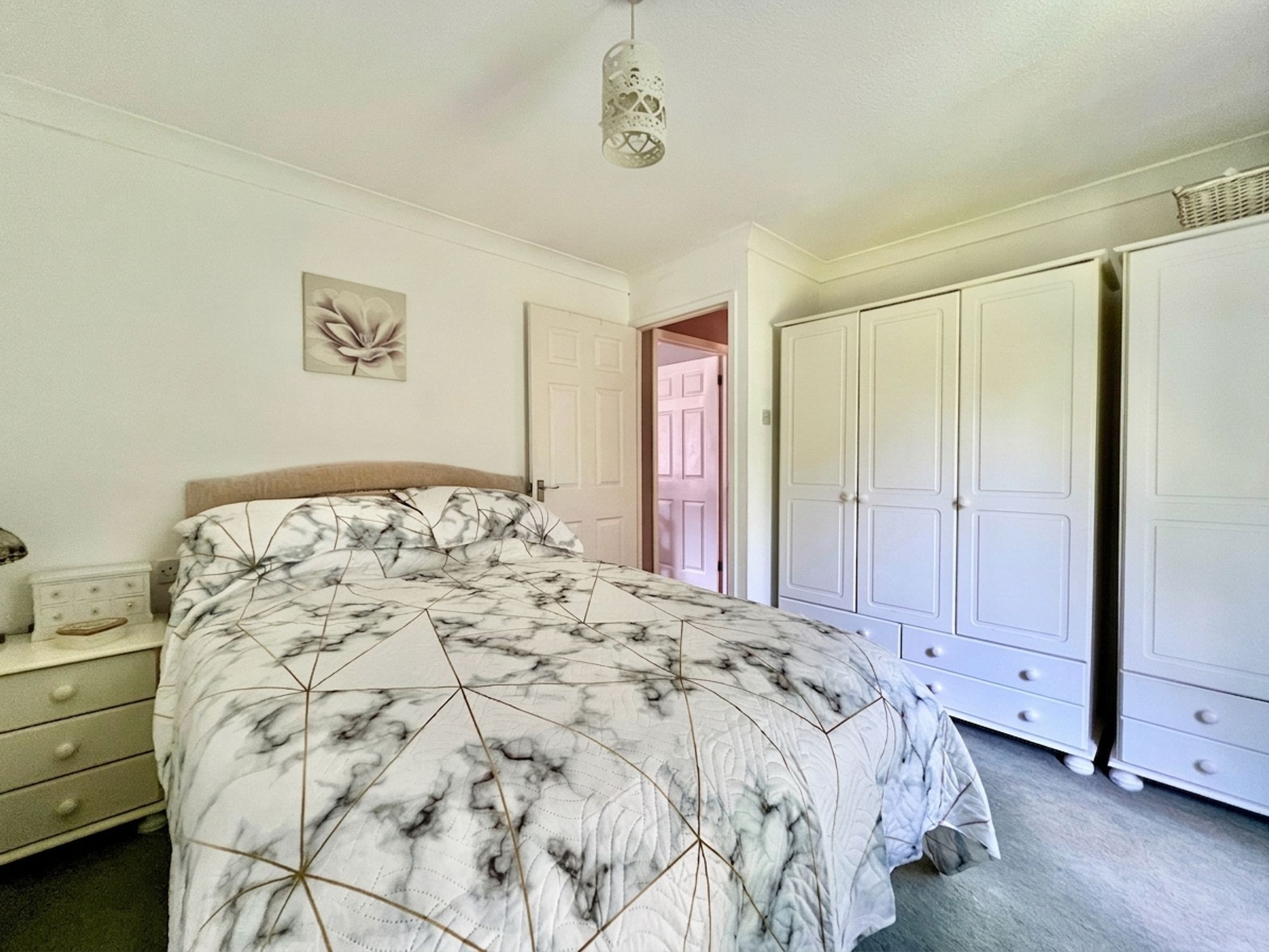 Langham Gardens, Taunton - NO onward chain! Image 10