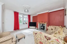 Turnshaw Road, Kirkburton, Huddersfield