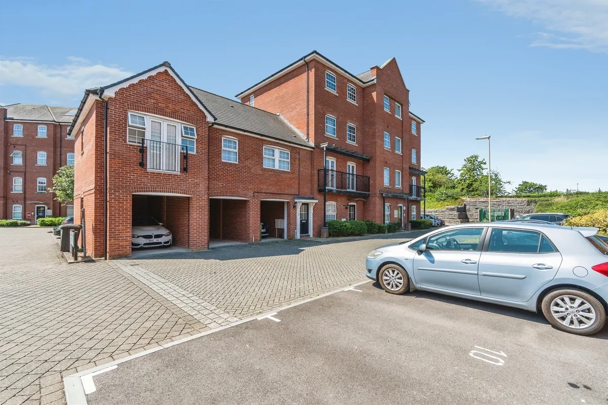 Ashton Gardens, Eastleigh