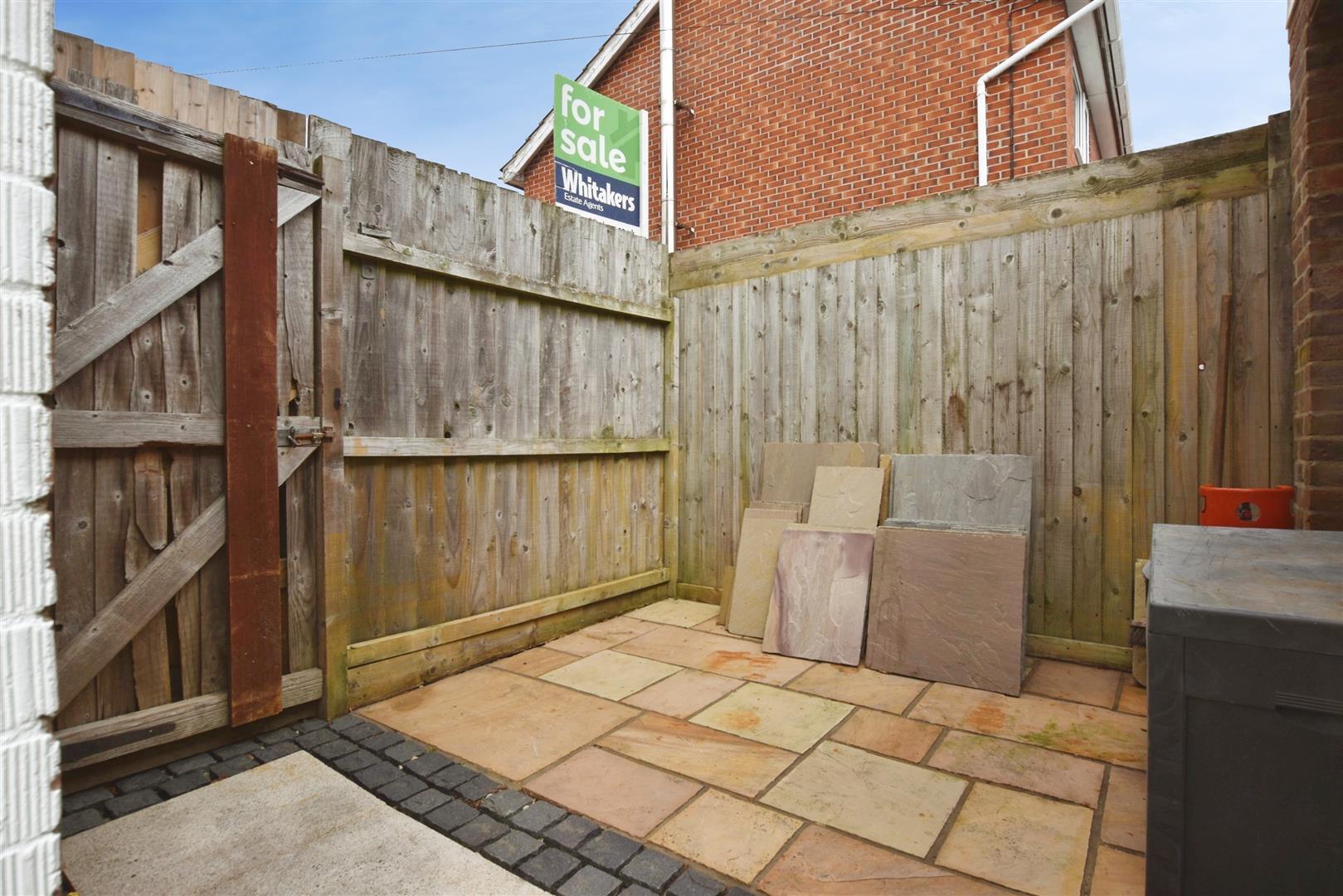 Garth Avenue, Bilton Image 13