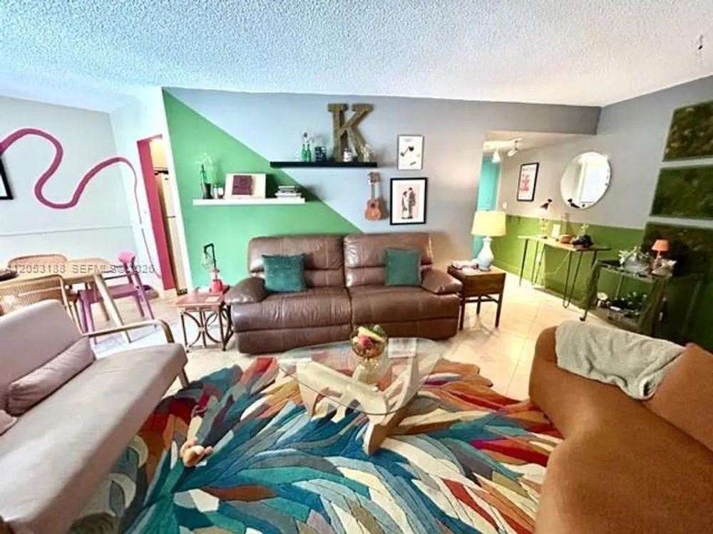 6555 W Broward Blvd, Plantation, FL 33317