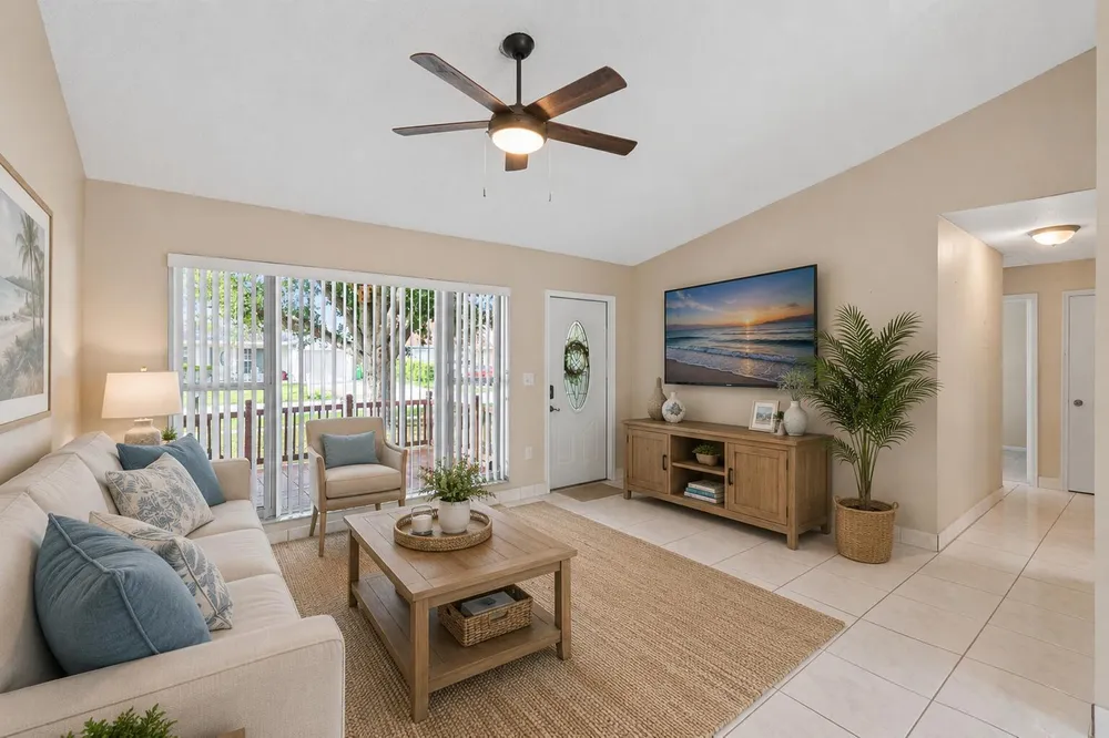 11651 NW 39th St, Sunrise, FL 33323