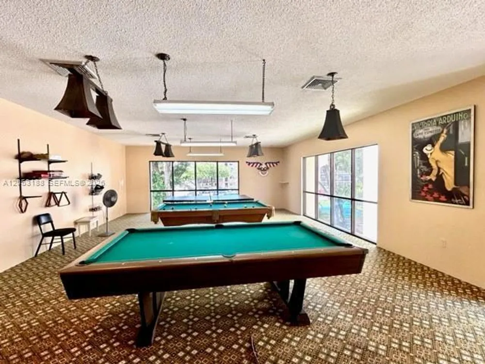 6555 W Broward Blvd, Plantation, FL 33317