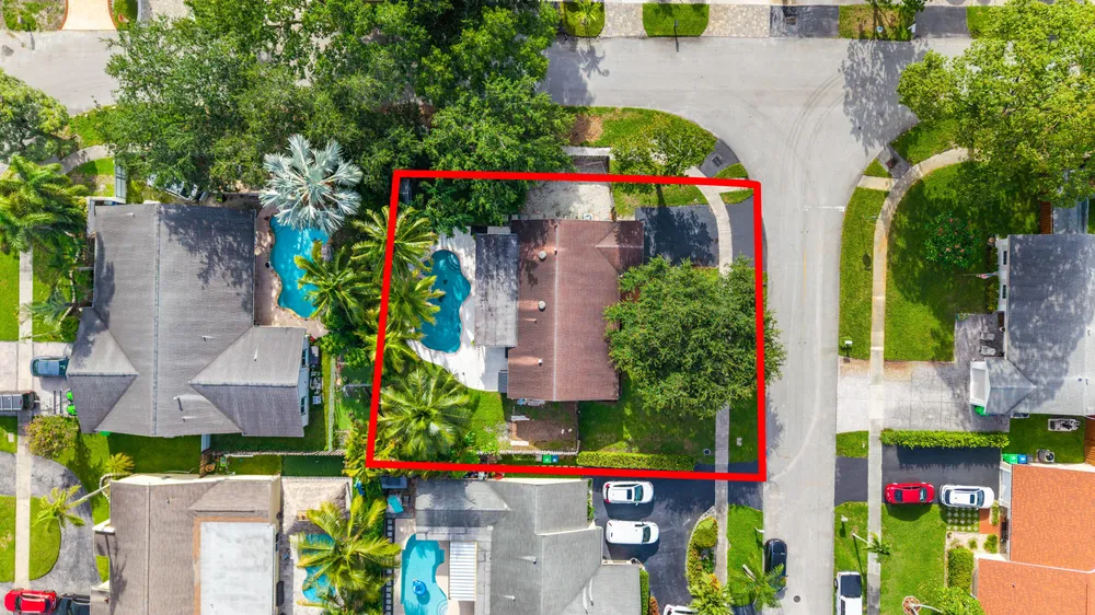 11651 NW 39th St, Sunrise, FL 33323