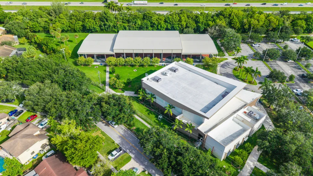 11651 NW 39th St, Sunrise, FL 33323