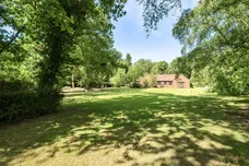 Ashen Grove Road, Sevenoaks, TN15 photo 2