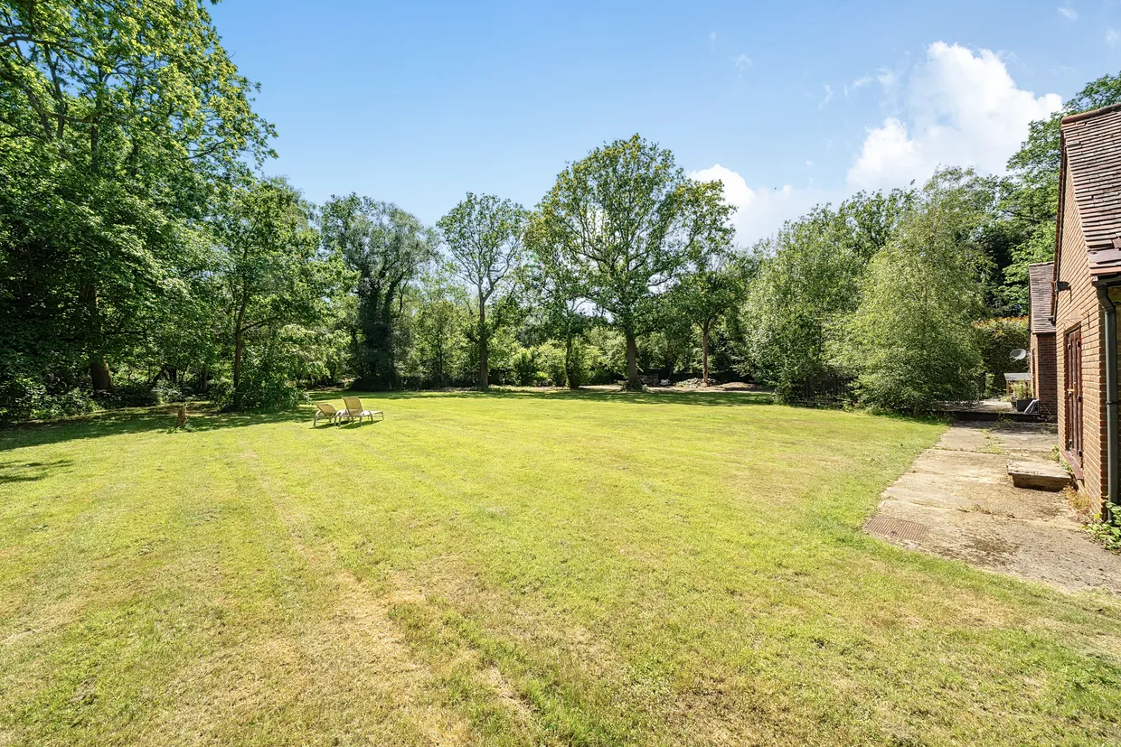 Ashen Grove Road, Sevenoaks, TN15 photo 3