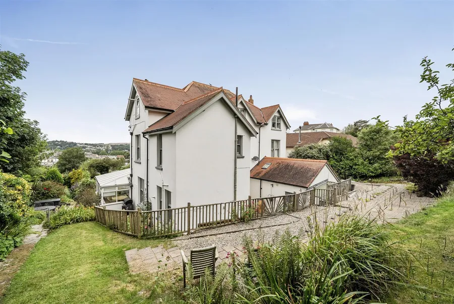 Property Image 35