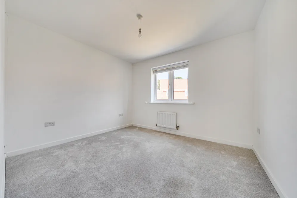 High Meadow, Chichester, PO19 photo 7
