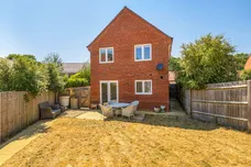 High Meadow, Chichester, PO19 photo 8