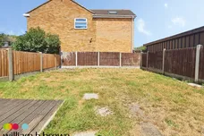 Latchetts Shaw, BASILDON