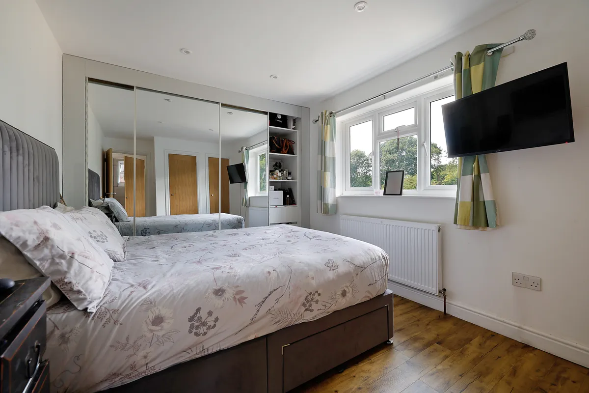 Sangers Drive, Horley, Surrey, RH6