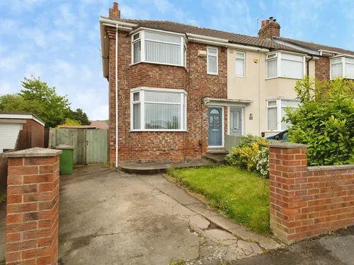 The Hall Close, Ormesby, Middlesbroughphoto