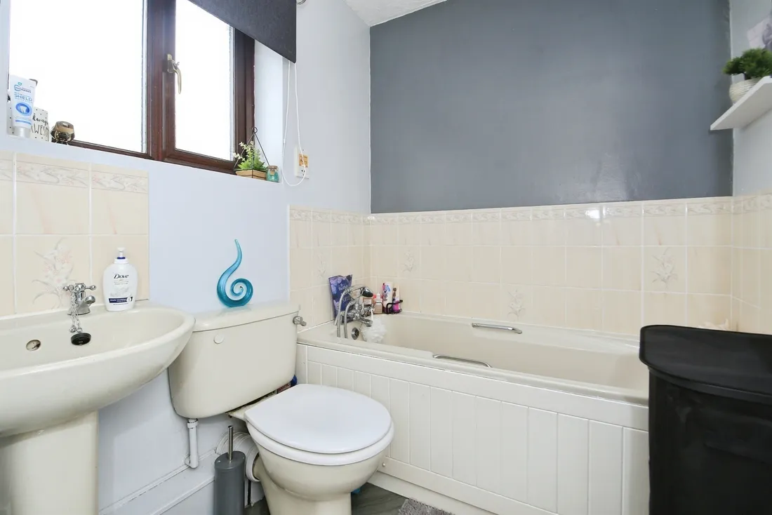 Property photo 16
