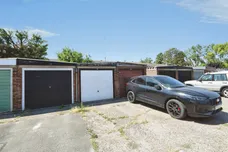 Meadgate Avenue, Great Baddow, Chelmsford